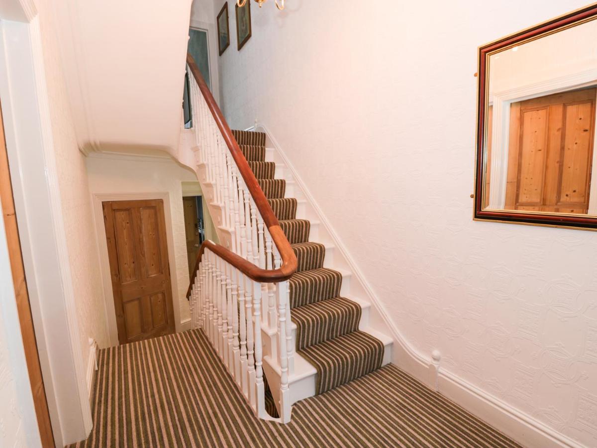 Villa Abbeylands House à Llandudno Extérieur photo